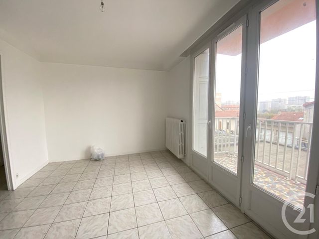 Appartement T3 à louer ST ETIENNE