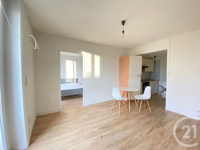 Appartement T2 à louer - 2 pièces - 38.13 m2 - ST ETIENNE - 42 - RHONE-ALPES - Century 21 Seux Immobilier